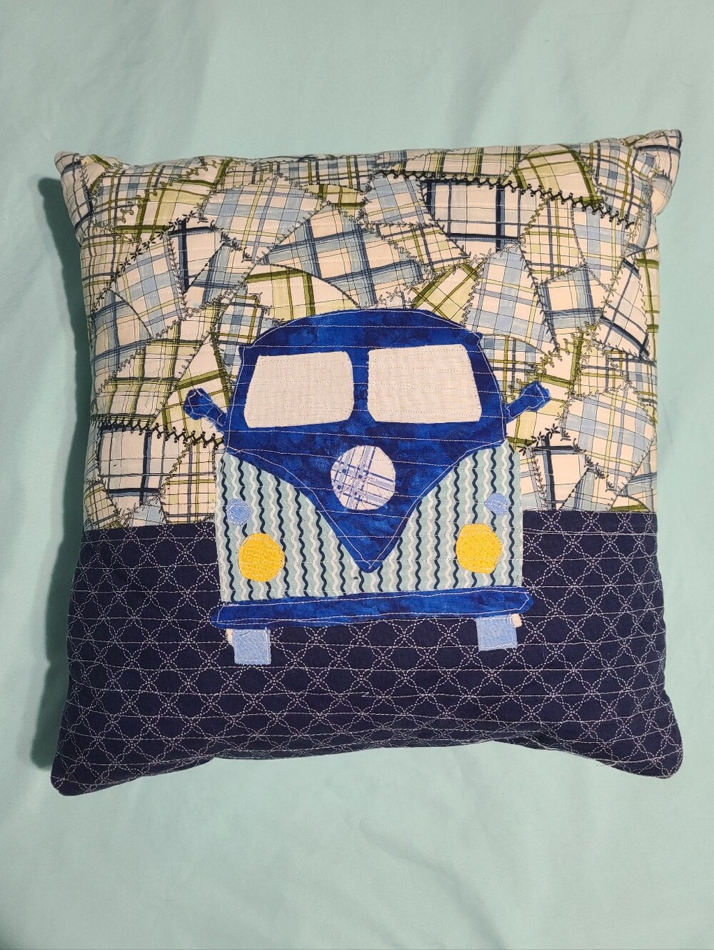 🖤 Handmade Quilted Patchwork VW Camper Van Throw Pillow 16x16